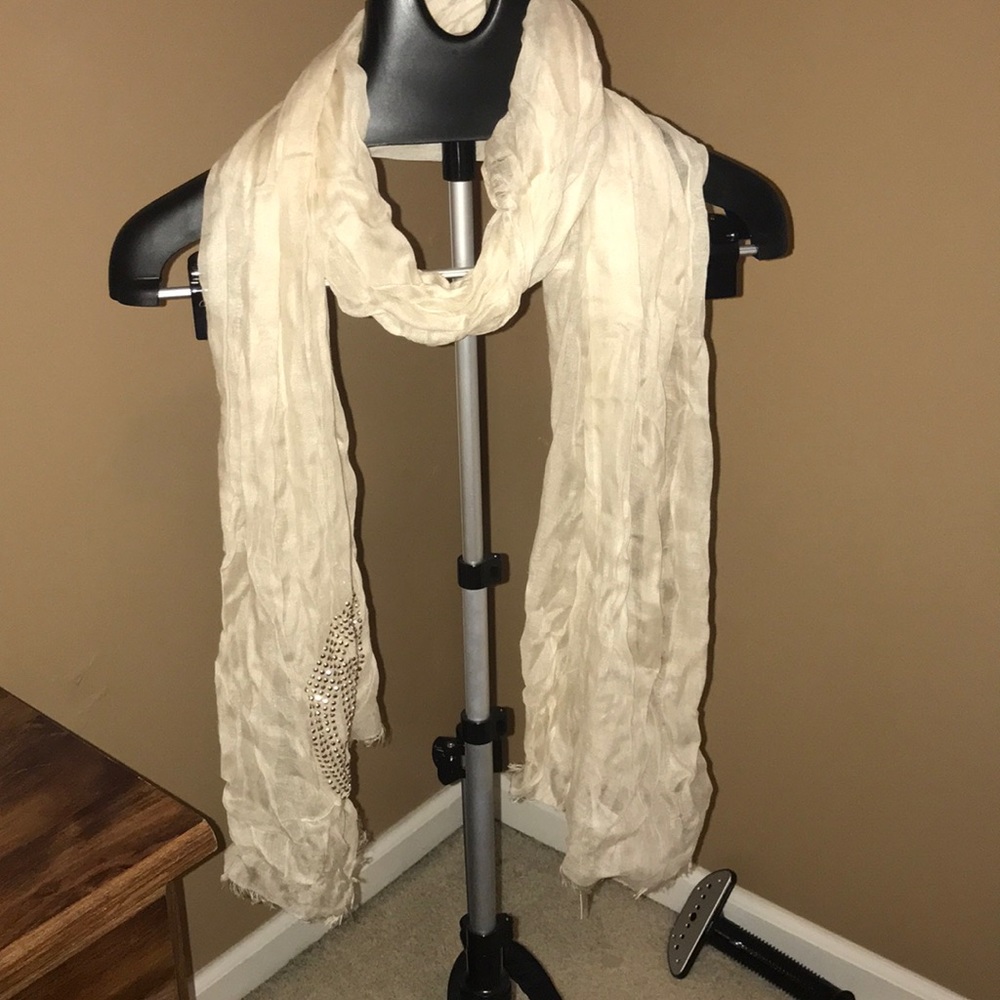 Michael Kors scarf - Picture 3 of 3